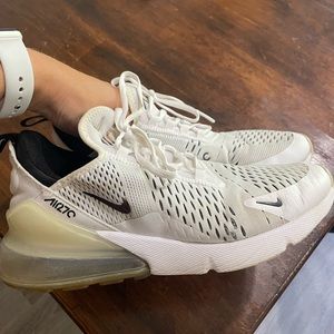Nike Air Max 270